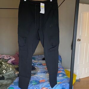 Men's Black Jogger Cargo Tech Fleece Pants
